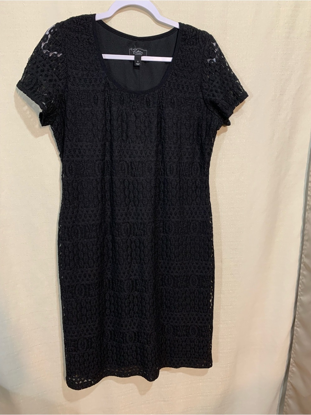 dressbarn Black Short-Sleeve Crochet Overlay Dress a3/102